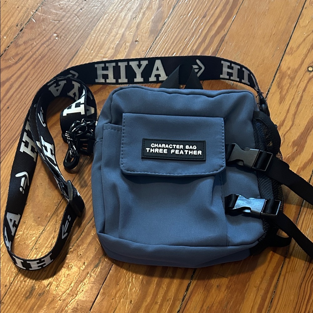 Hiya Crossbody Bag